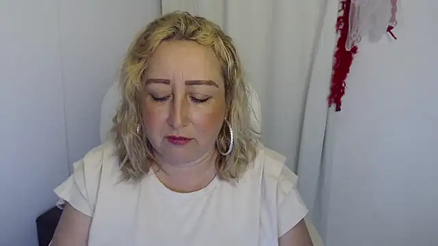 Mature 2025 online show from 11-15-25, 10:58