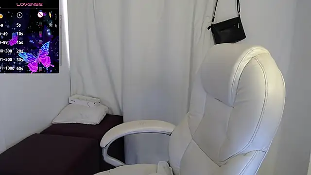 Mature 2025 online show from 09-23-25, 06:37