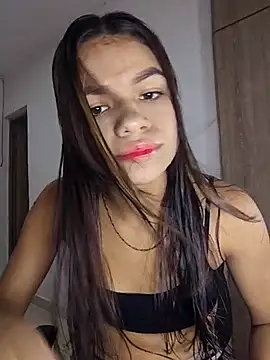 Snapshot of sophia_ramirez12 chatting on 10-20-25, 01:51 sophia ramirez12 online show from 10-20-25, 01:51