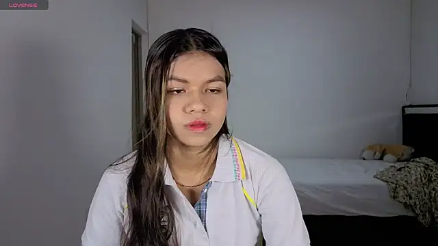 Snapshot of sophia_ramirez12 chatting on 09-15-25, 11:05 sophia ramirez12 online show from 09-15-25, 11:05