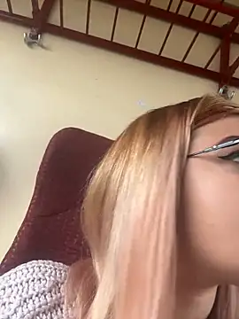 KittieHallo online show from 03-03-25, 06:42