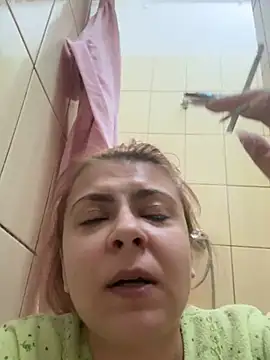 KittieHallo online show from 02-24-25, 08:14