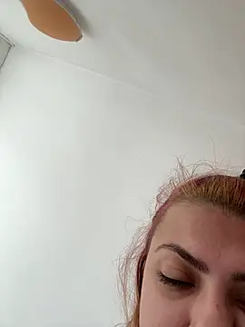 KittieHallo online show from 02-22-25, 09:45