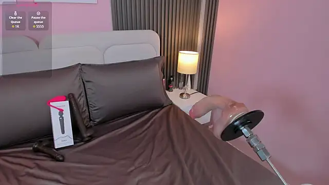 honey sofii  online show from 11-28-25, 01:00