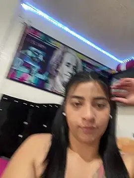 Snapshot of Kenii4 chatting on 02-25-25, 05:40 Kenii4 online show from 02-25-25, 05:40