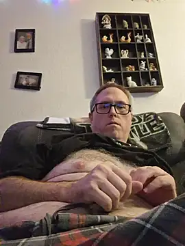 Smallone327 online show from 10-25-25, 06:01