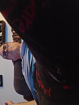 Smallone327 online show from 02-06-26, 09:05