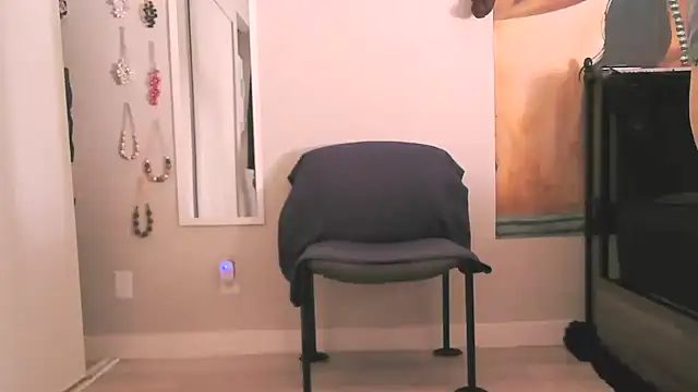 Snapshot of Queenanitadix chatting on 02-07-26, 09:12 Queenanitadix online show from 02-07-26, 09:12