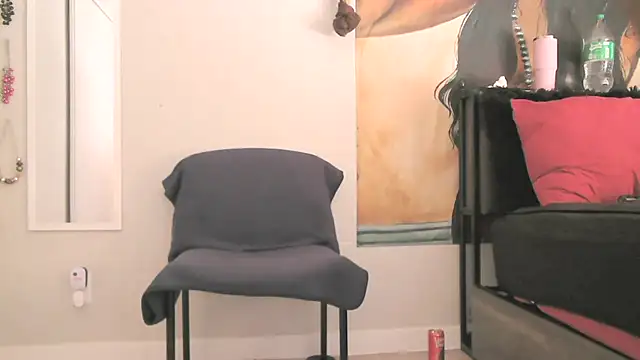 Queenanitadix online show from 03-03-26, 09:00