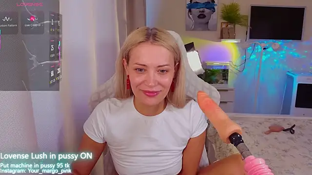 Snapshot of Margony chatting on 07-18-26, 04:32 Margony online show from 07-18-26, 04:32