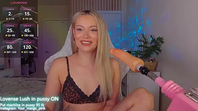 Snapshot of Margony chatting on 05-25-26, 05:40 Margony online show from 05-25-26, 05:40