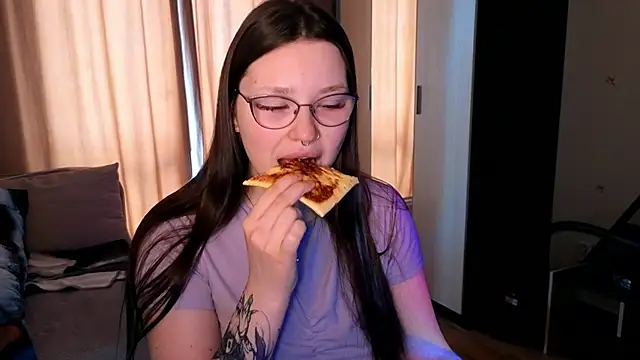 milliedoll online show from 03-22-26, 05:10