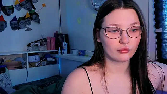 milliedoll online show from 11-15-25, 03:21