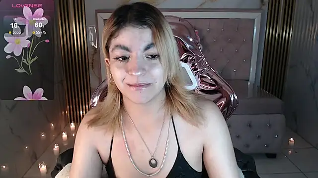 Snapshot of lili_conor_s chatting on 09-09-25, 03:38 lili conor s online show from 09-09-25, 03:38