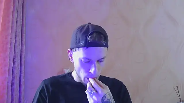 frama666 online show from 11-25-25, 12:49