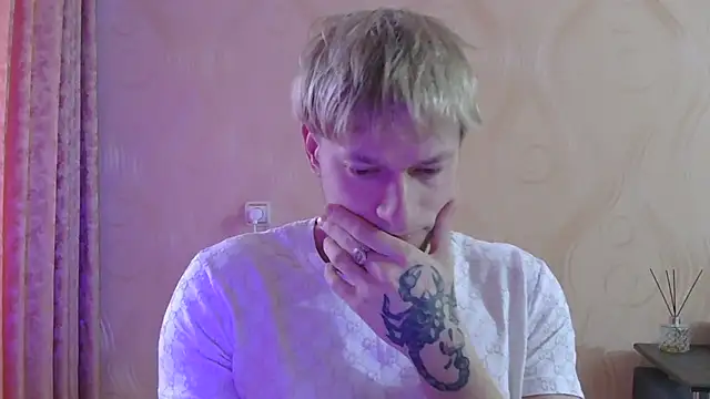 frama666 online show from 04-09-26, 05:42