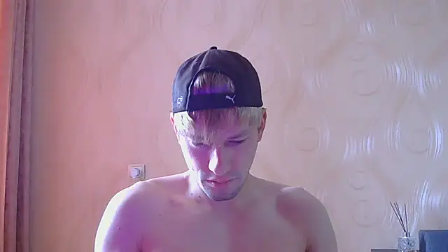 Snapshot of frama666 chatting on 05-19-26, 08:54 frama666 online show from 05-19-26, 08:54