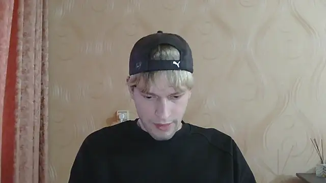 Snapshot of frama666 chatting on 05-27-26, 06:15 frama666 online show from 05-27-26, 06:15