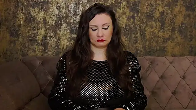 MistressAmberCrost online show from 02-16-26, 07:29