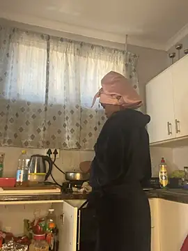 xxTatiannaxx online show from 07-18-26, 06:11