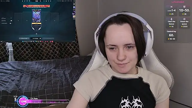 Luna Loveee online show from 02-20-26, 06:26