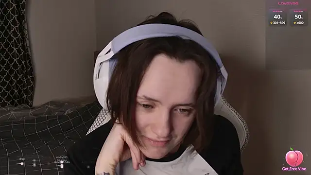 Luna Loveee online show from 04-01-26, 04:03