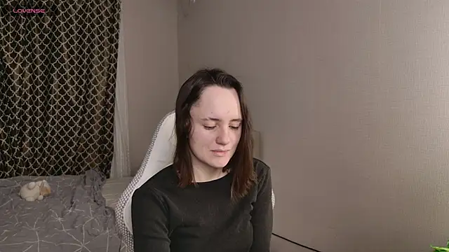 Luna Loveee online show from 01-10-26, 04:19