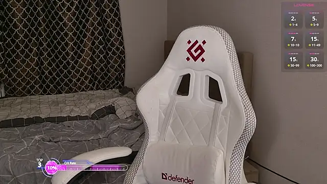 Luna Loveee online show from 02-15-26, 04:13