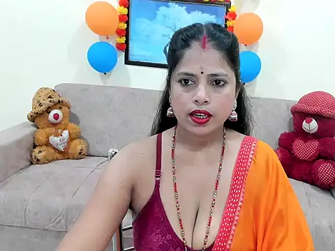 leahgotiii online show from 09-21-25, 02:49