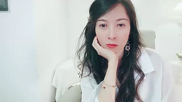 Dazzlebean online show from 04-30-26, 02:57