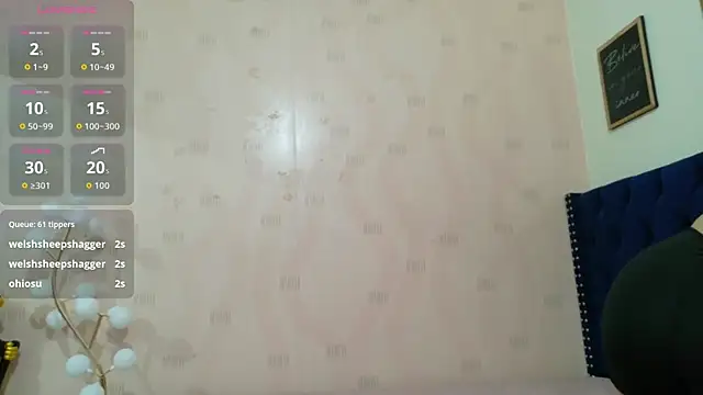 Snapshot of innocenthazel chatting on 04-28-26, 02:49 innocenthazel online show from 04-28-26, 02:49