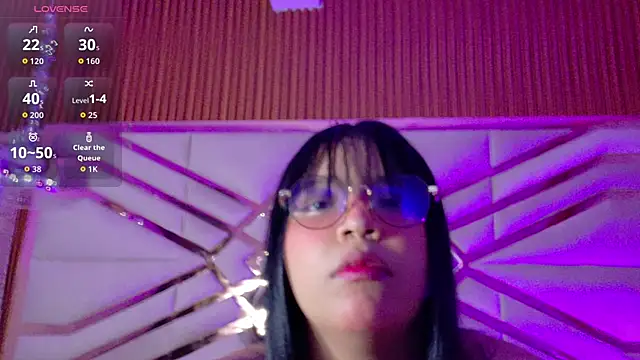 innocenthazel online show from 03-24-26, 03:06