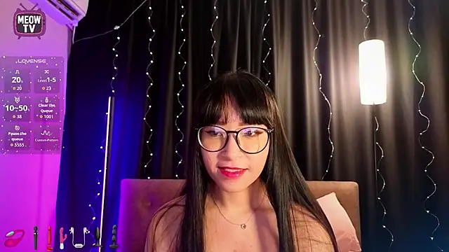 Snapshot of miyakimi0101 chatting on 06-03-26, 12:33 miyakimi0101 online show from 06-03-26, 12:33