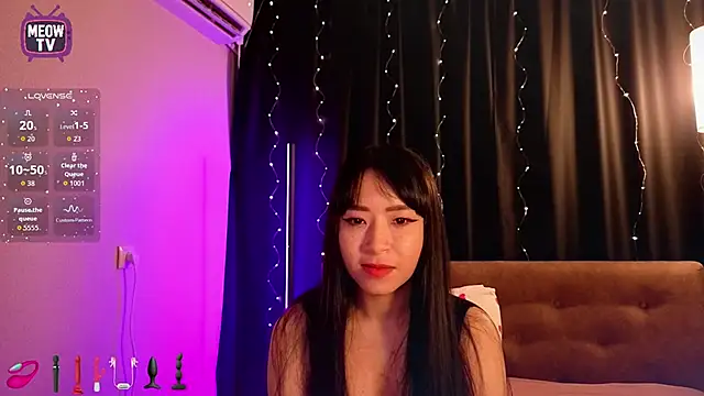 Snapshot of miyakimi0101 chatting on 06-08-26, 12:27 miyakimi0101 online show from 06-08-26, 12:27