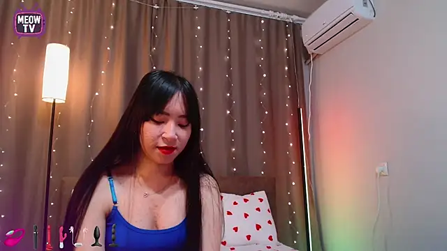 miyakimi0101 online show from 02-05-26, 11:44