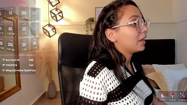 Snapshot of Lucia_Brown_ chatting on 07-24-26, 09:00 Lucia Brown online show from 07-24-26, 09:00