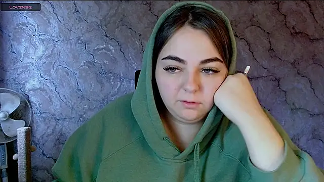 kitsune 8 online show from 09-26-25, 04:30