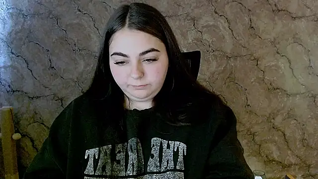 kitsune 8 online show from 10-03-25, 09:11