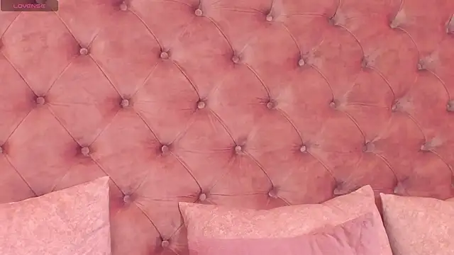 regina noctixx online show from 11-26-25, 11:27