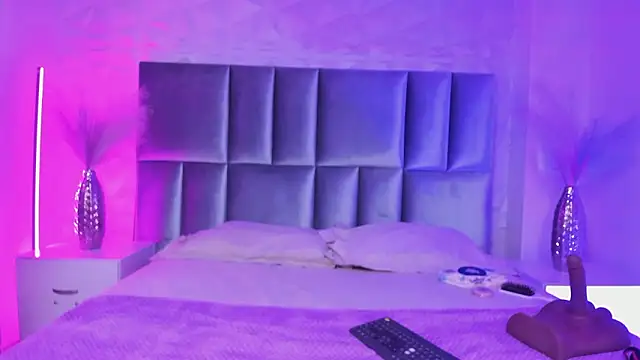 Selene bennet online show from 03-13-26, 03:44