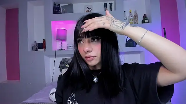 Selene bennet online show from 07-24-26, 03:57