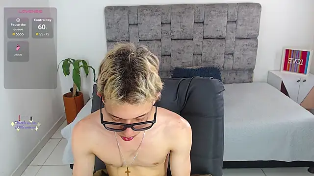 skinny bigcock02 online show from 12-20-25, 06:33