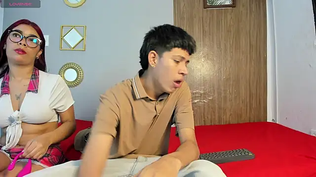couple hotfox online show from 06-11-26, 01:05