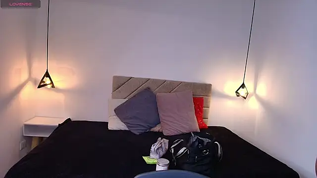 Natasha rose   online show from 04-16-26, 08:09