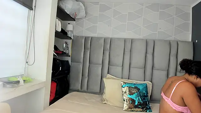 Natasha rose   online show from 11-18-25, 07:39