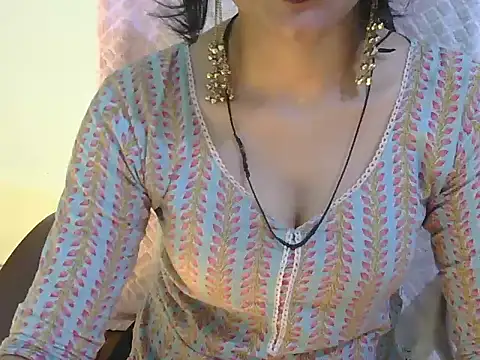 Snapshot of Cute_Pihu01 chatting on 07-21-26, 08:43 Cute Pihu01 online show from 07-21-26, 08:43