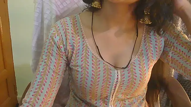 Snapshot of Cute_Pihu01 chatting on 07-28-26, 08:52 Cute Pihu01 online show from 07-28-26, 08:52