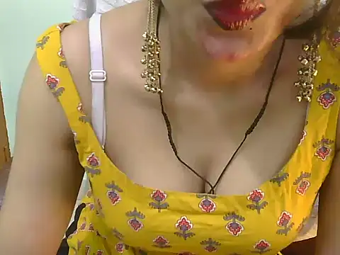 Snapshot of Cute_Pihu01 chatting on 07-29-26, 06:29 Cute Pihu01 online show from 07-29-26, 06:29