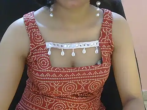 Snapshot of Cute_Pihu01 chatting on 05-25-26, 08:29 Cute Pihu01 online show from 05-25-26, 08:29