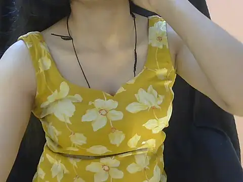 Cute Pihu01 online show from 03-22-26, 08:43